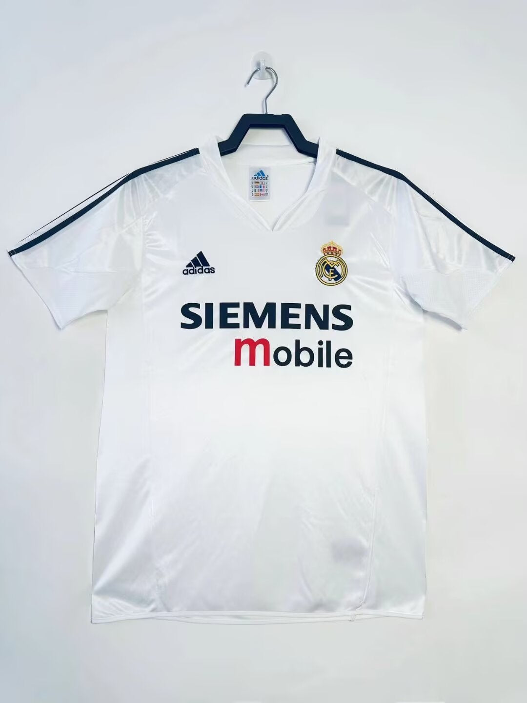 Real Madrid 2004/05 Home Retro Jersey (176910810) - front view