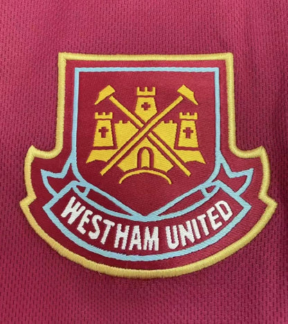 West Ham United 1999/01 Home Retro Jersey - detail view
