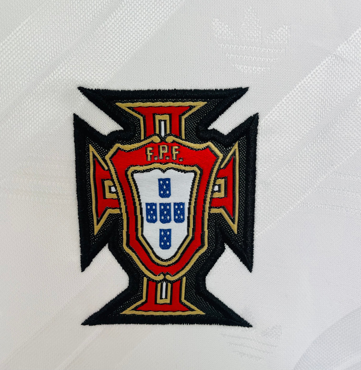Portugal 1992/94 Away Retro Jersey - detail view