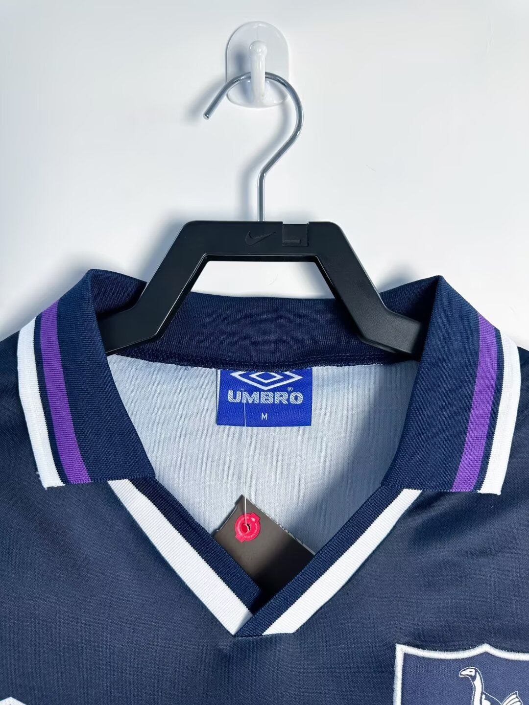 Tottenham Hotspur 1994/95 Away Retro Jersey - detail view