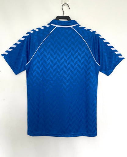 Real Madrid 1986/87 Away Retro Jersey - back view