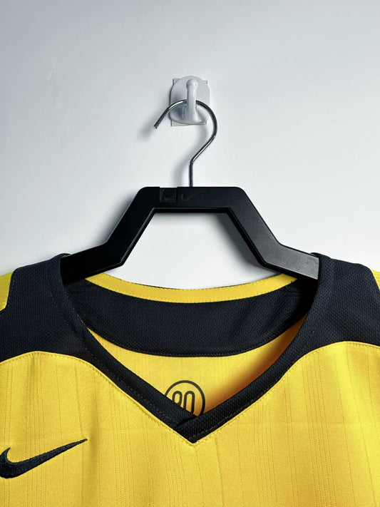 Arsenal 2005/06 Away Retro Jersey - front view