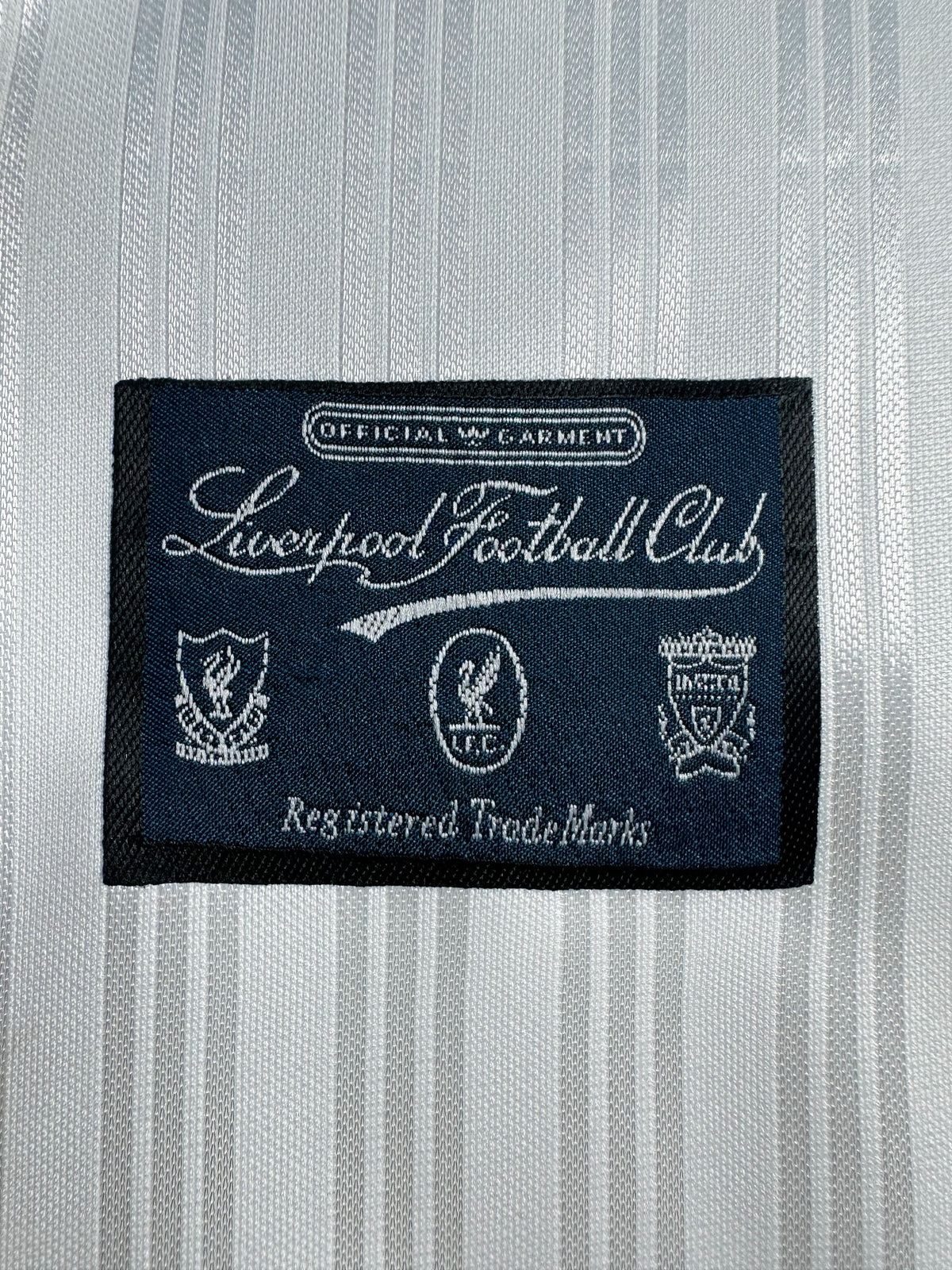Liverpool 1995/96 Away Long Sleeve Retro Jersey - detail view