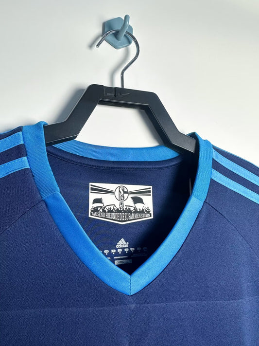 Schalke 04 2010/11 Away Retro Jersey - front view
