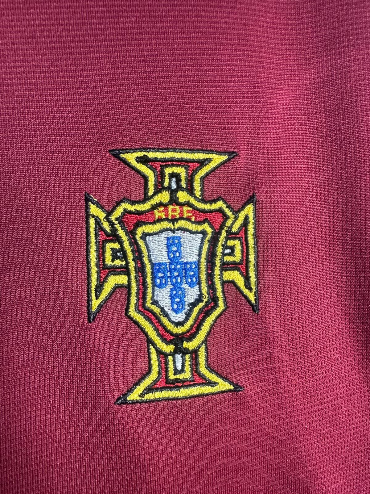 Portugal 2000 Home Retro Jersey - detail view