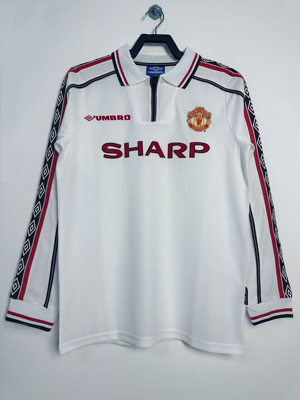 Manchester United 1998 Long Sleeve Anniversary Edition Retro Jersey - front view