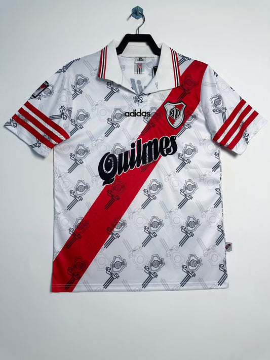 River Plate 1996/97 Home Retro Jersey - front view