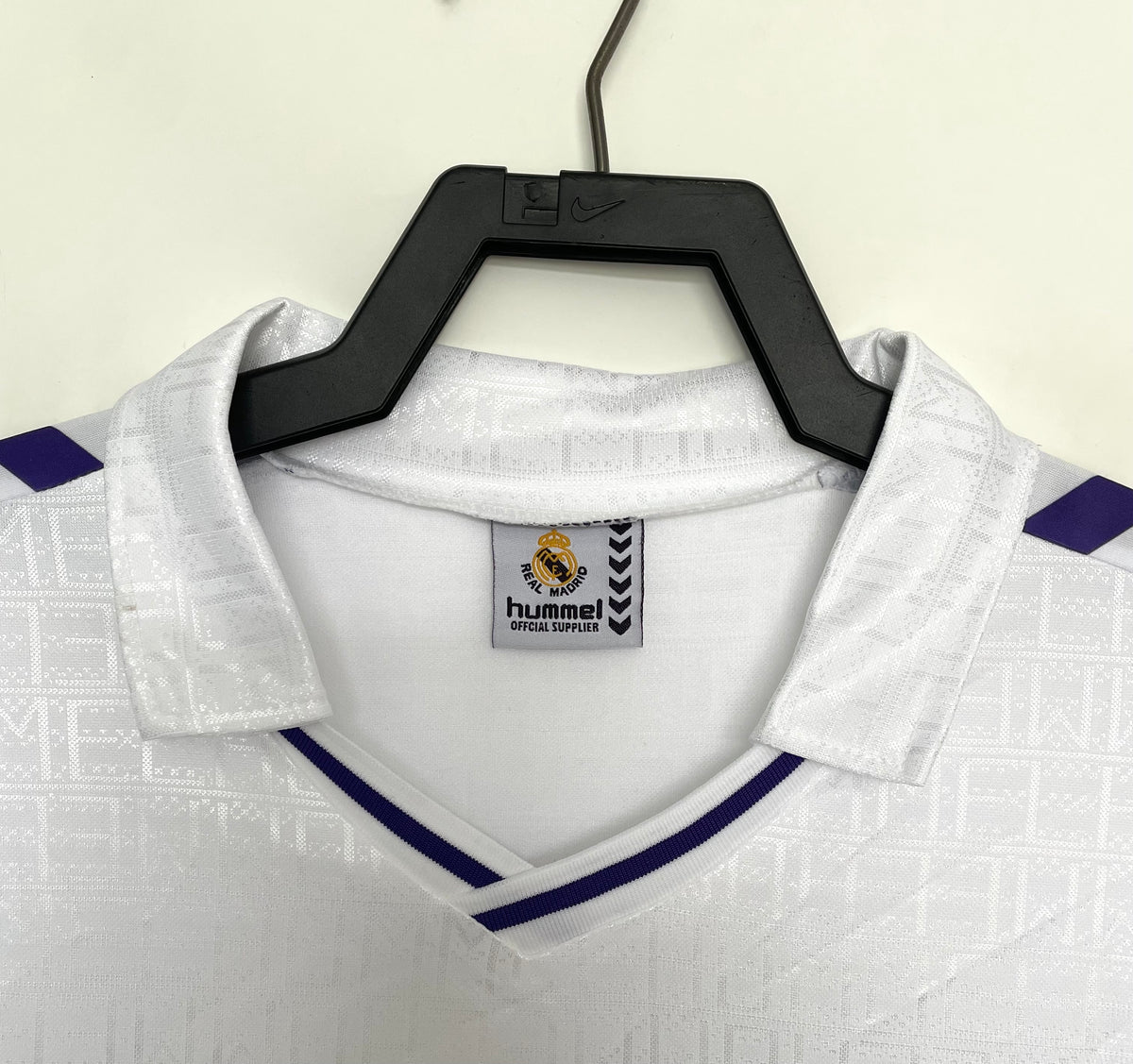 Real Madrid 1988/90 Home Retro Jersey - front view