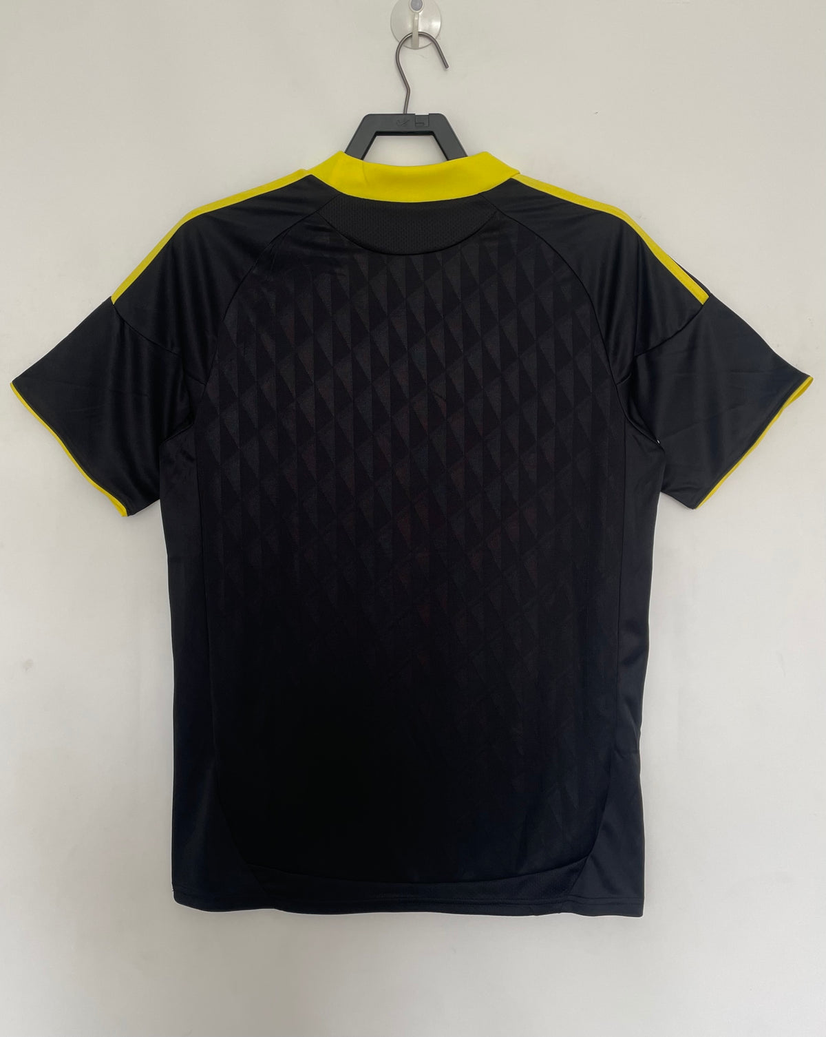 Liverpool 2010/11 Third Retro Jersey - back view