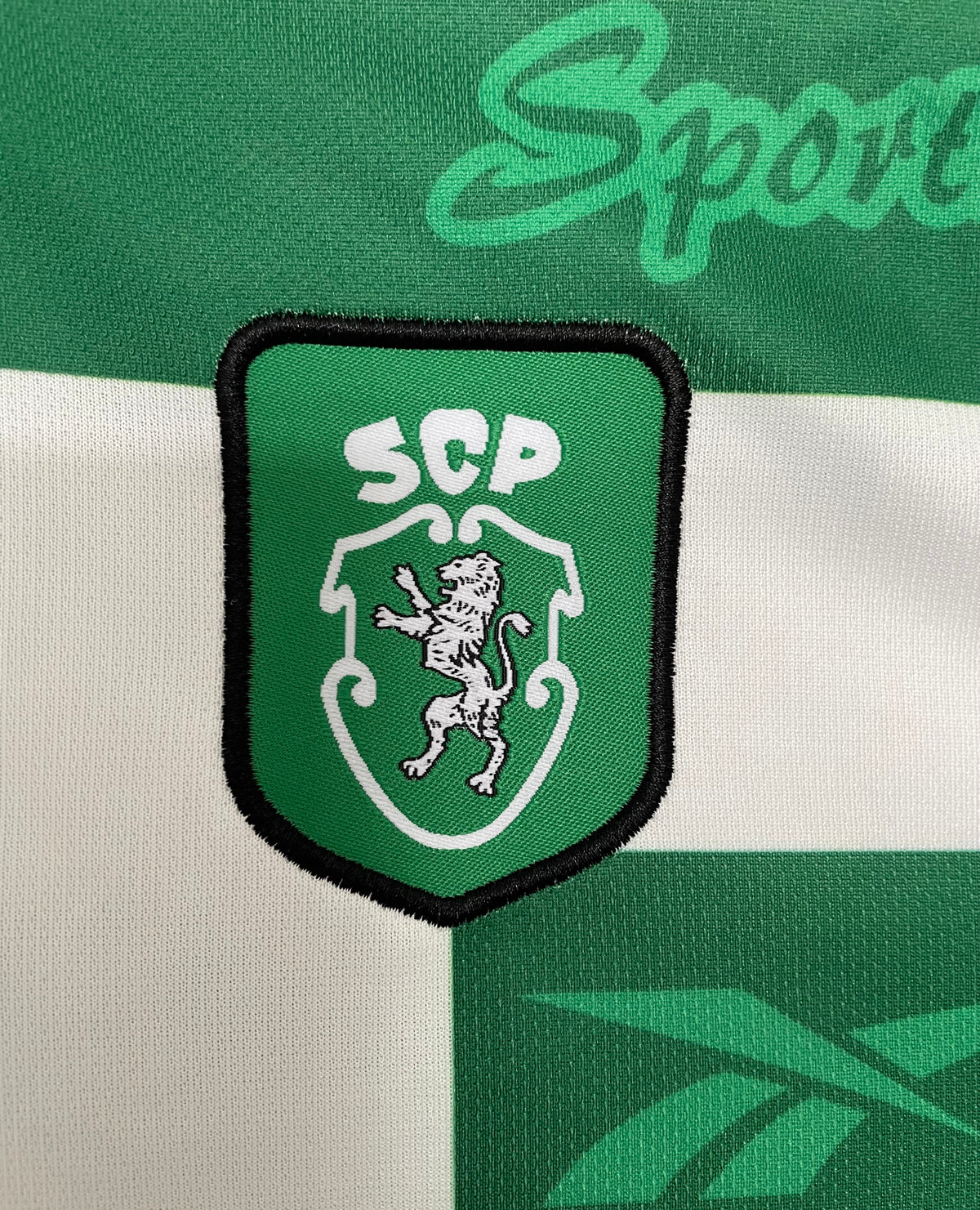 Sporting CP 1999/00 Home Retro Jersey - detail view