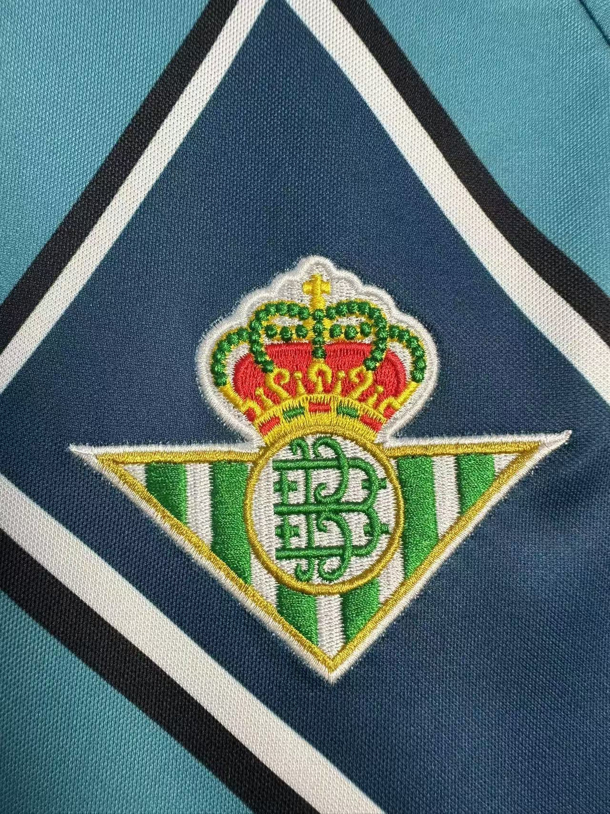 Real Betis 1995/97 Away Long Sleeve Retro Jersey - detail view