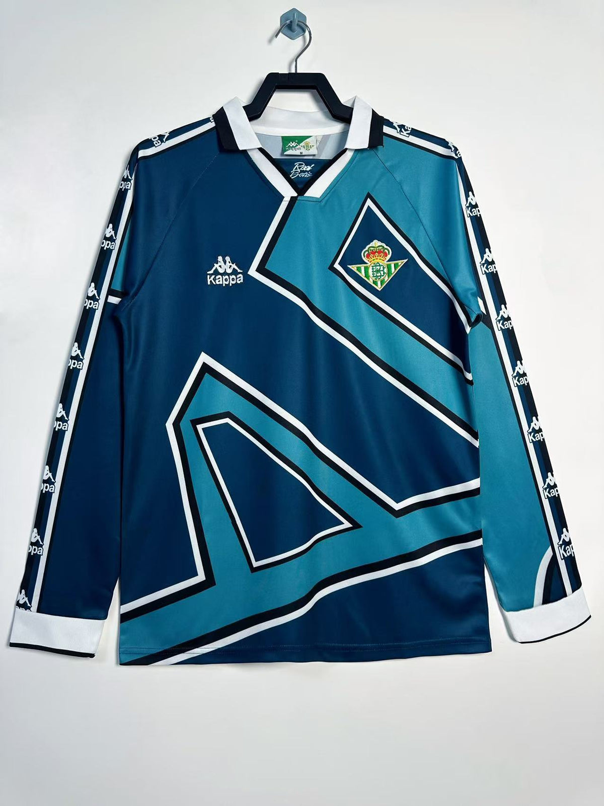Real Betis 1995/97 Away Long Sleeve Retro Jersey - front view