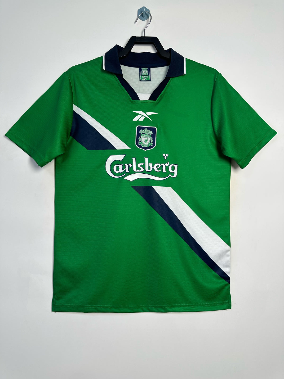 Liverpool 1999/00 Away Retro Jersey - front view