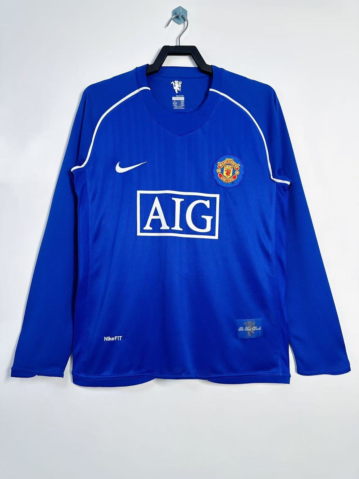 Manchester United 2007/08 Long Sleeve Blue Retro Goalkeeper Jersey - front view