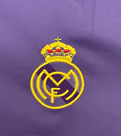 Real Madrid 1984/85 Away Retro Jersey - detail view