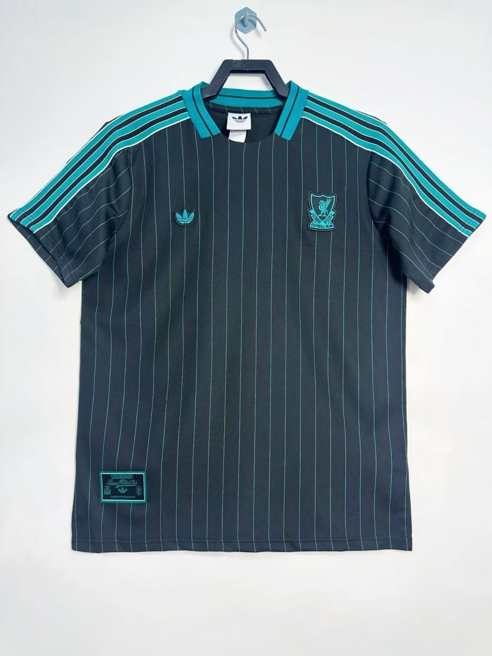 Liverpool 2025/26 Black Retro T-Shirt - front view