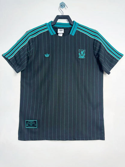 Liverpool 2025/26 Black Retro T-Shirt - front view