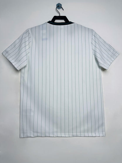 Liverpool 2025/26 White Retro T-Shirt - back view