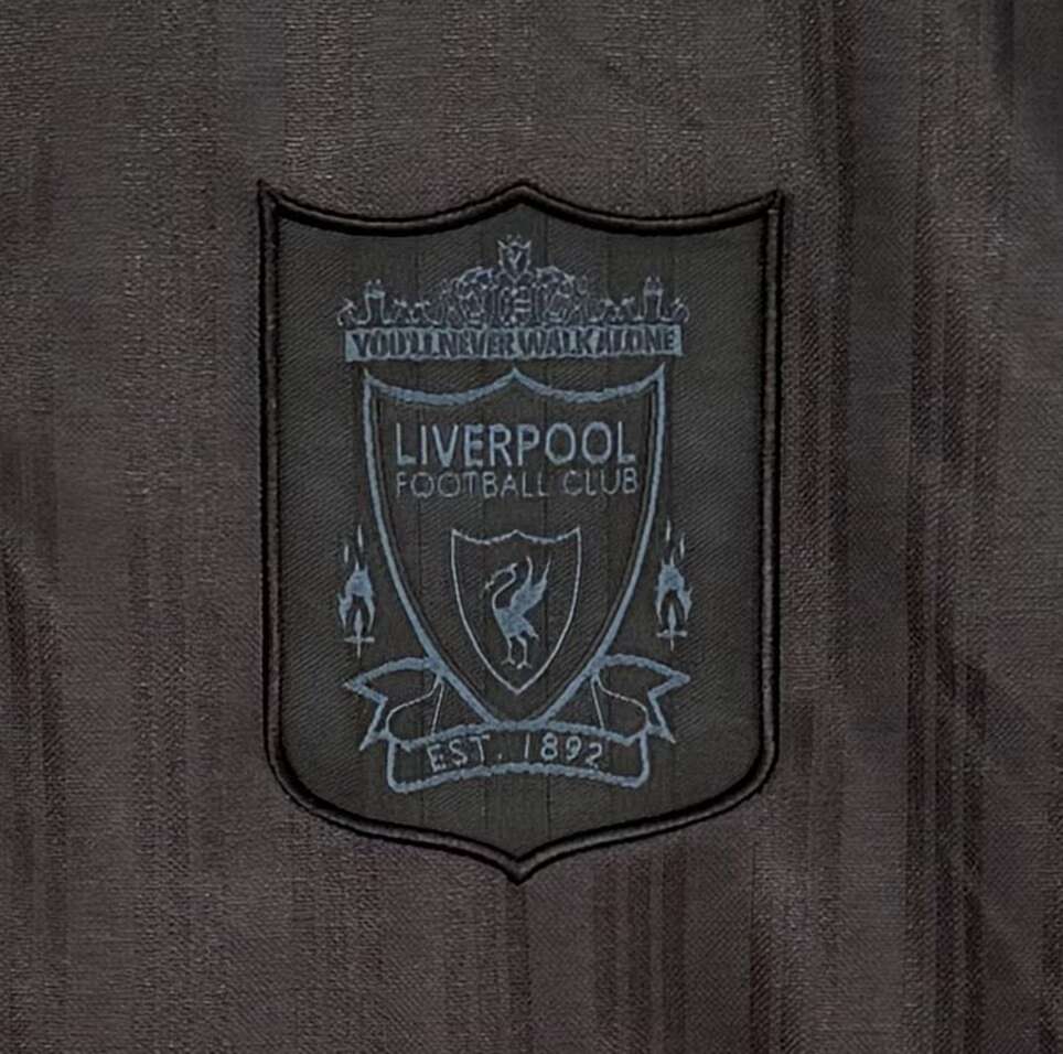 Liverpool 1995/96 Special Edition Black Retro Jersey - detail view