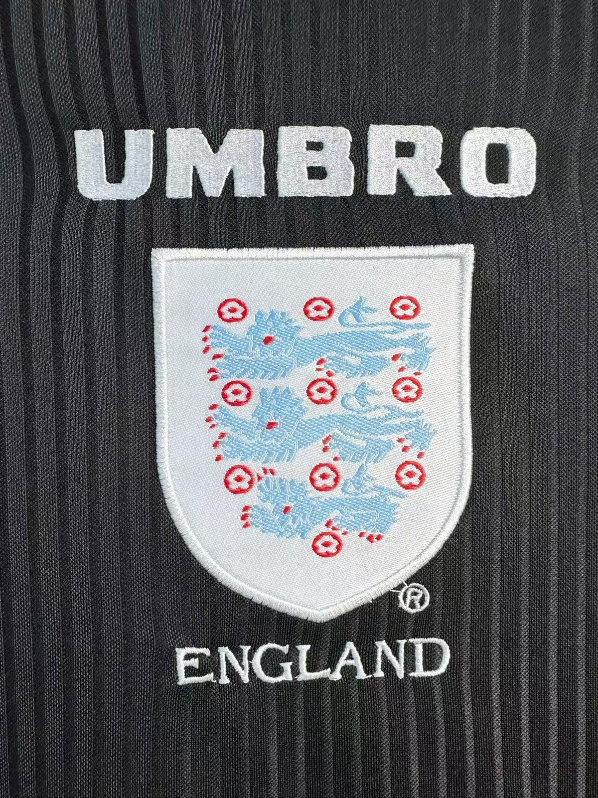 England 1998 Third Retro Jersey - detail view