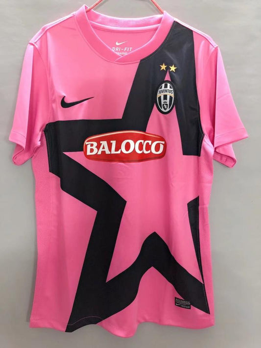 Juventus 2011/12 Away Retro Jersey - front view