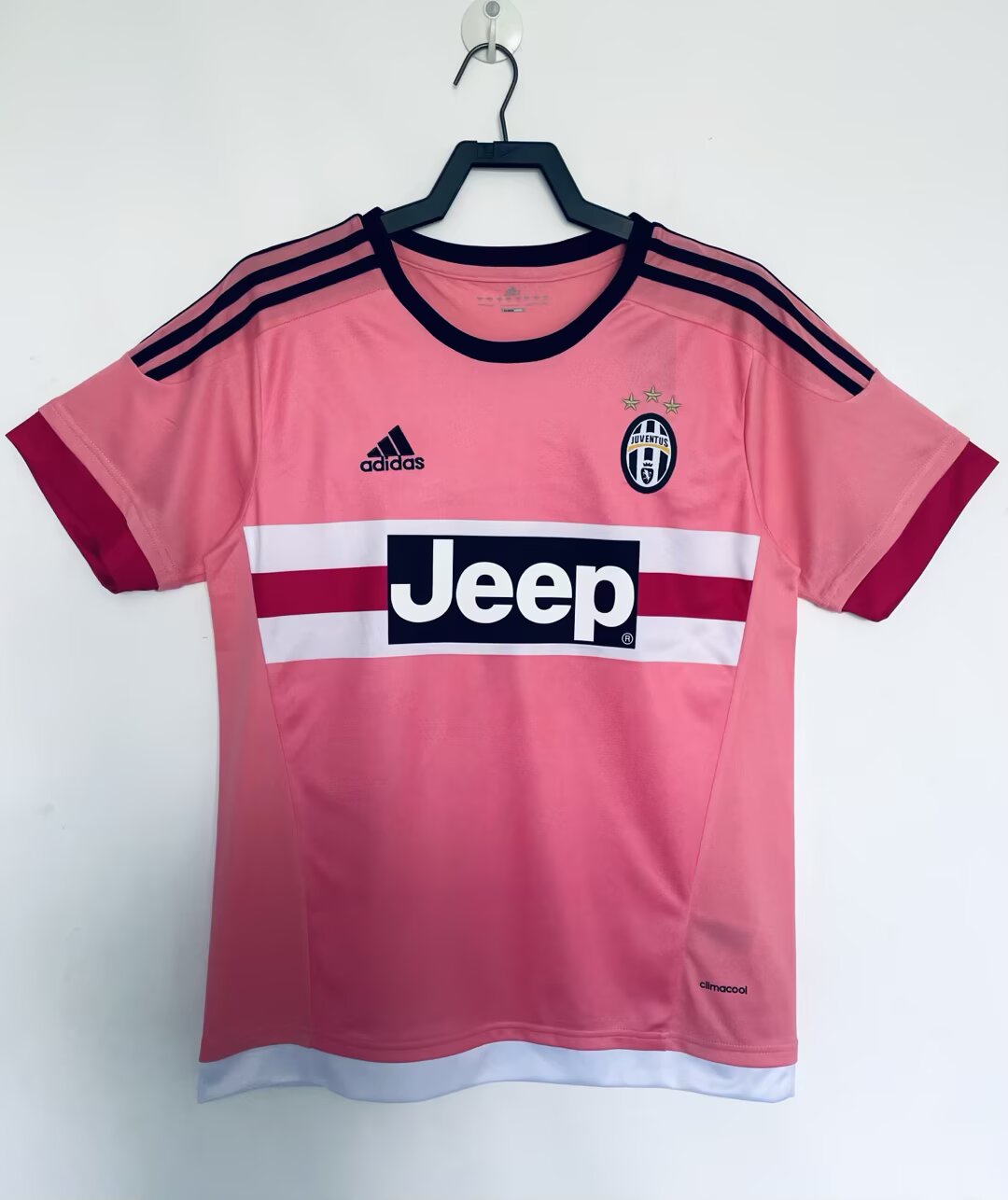Juventus 2015/16 Third Retro Jersey - front view