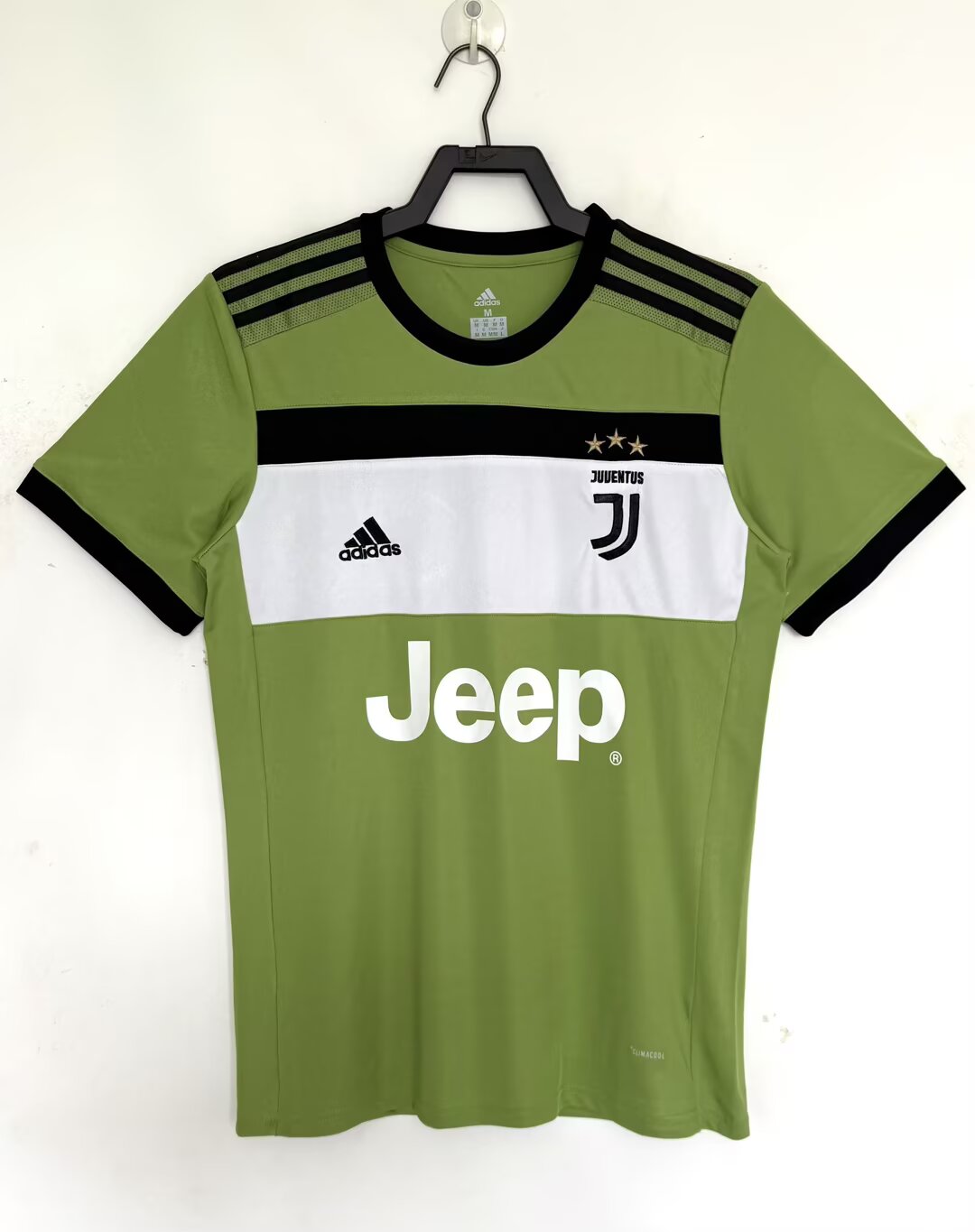 Juventus 2017/18 Third Retro Jersey - front view