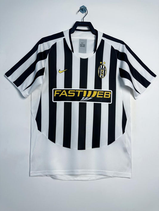 Juventus 2003/04 Home Retro Jersey - front view
