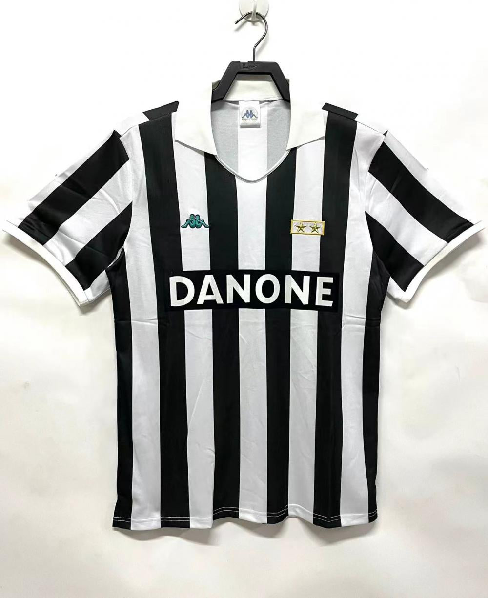 Juventus 1992/94 Home Retro Jersey - front view