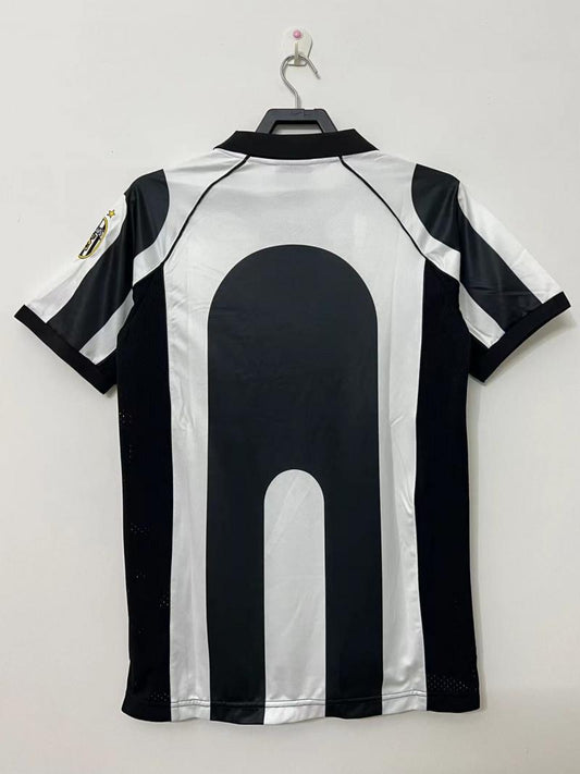 Juventus 1997/98 Home Retro Jersey - back view