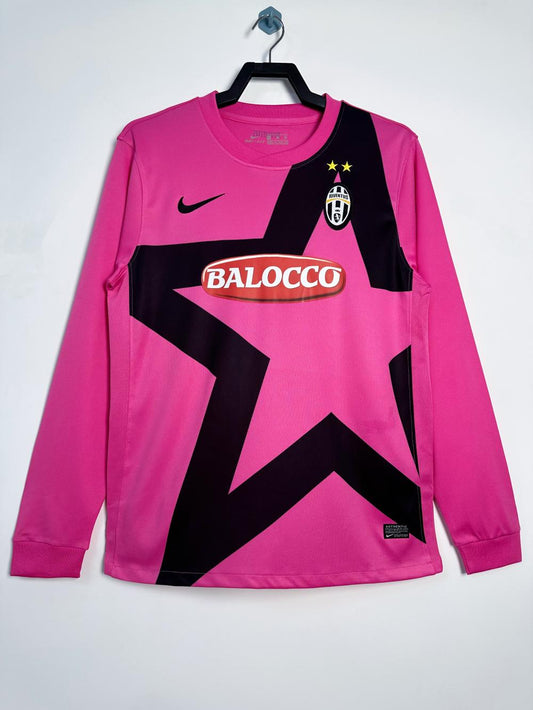 Juventus 2011/12 Away Long Sleeve Retro Jersey - front view