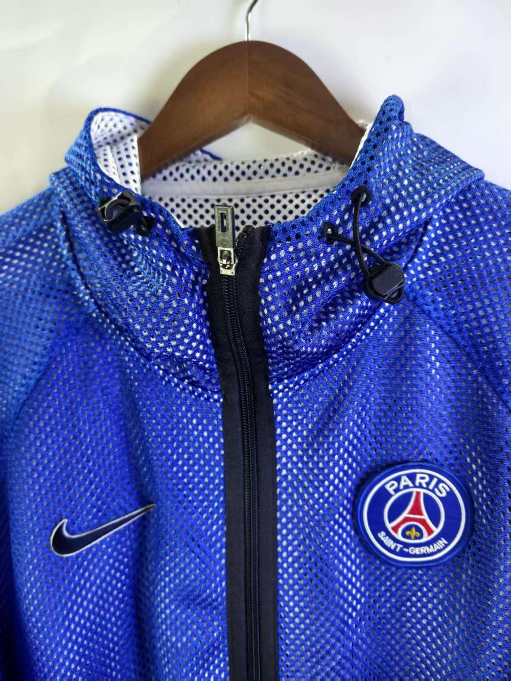 Paris Saint-Germain 2026 Reversible Walkout Top - Blue/White - detail view