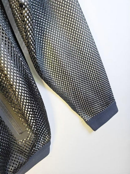 Paris Saint-Germain 2026 Reversible Walkout Top - Black/White - detail view