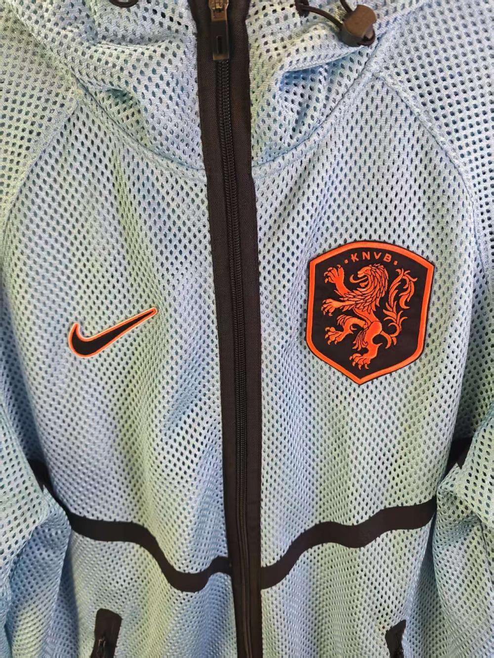 Netherlands 2026 Walkout Top - Light Blue - detail view