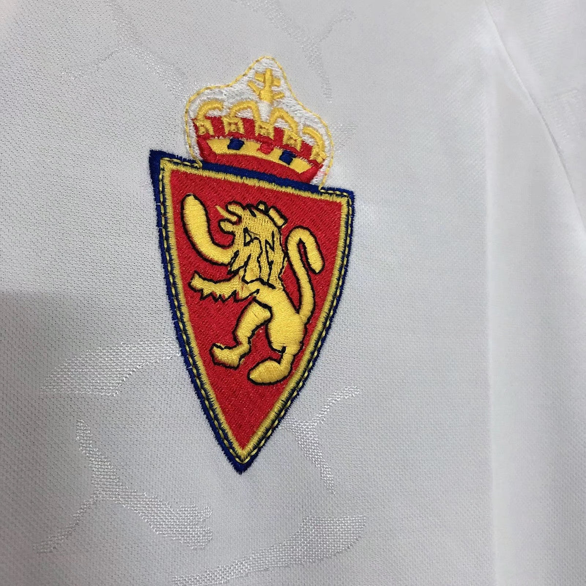 Real Zaragoza 1995 Home Retro Jersey - detail view