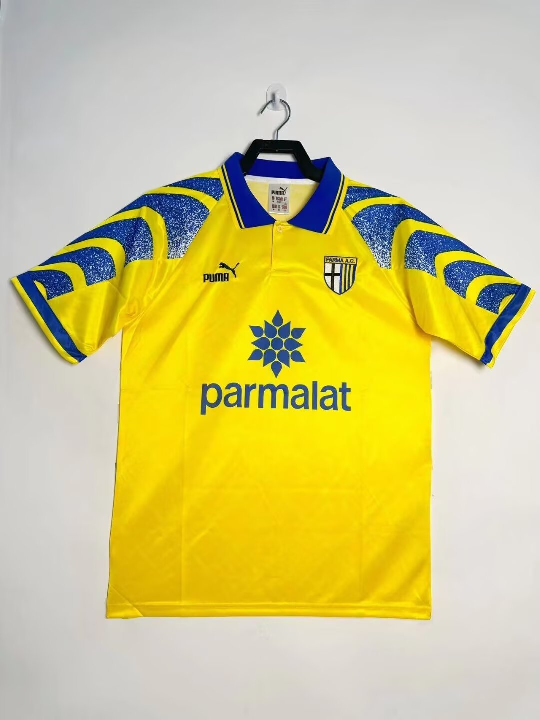 Parma 1995/97 Yellow Retro Jersey - front view