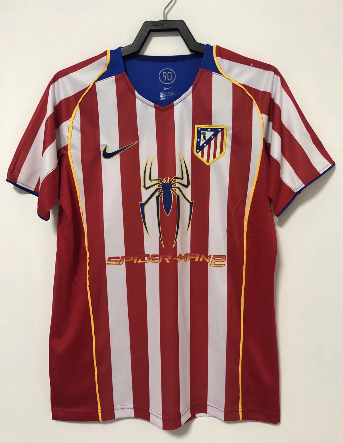 Atletico Madrid 2004/05 Home Retro Jersey - front view