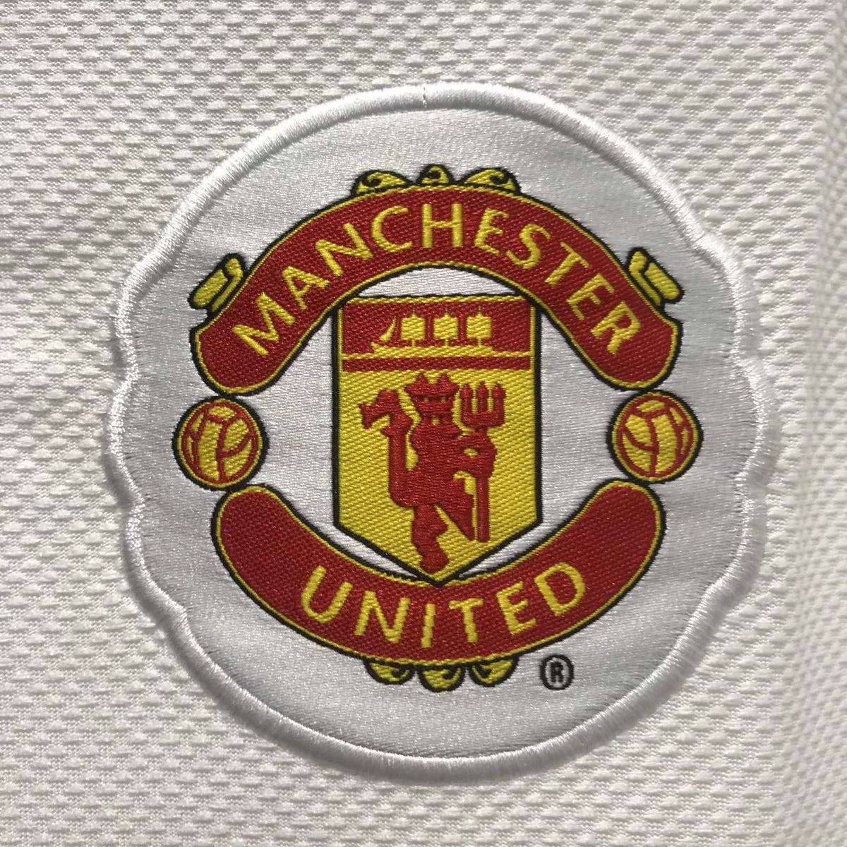 Manchester United 2008/09 Away Champions League Edition Retro Jersey (96477054) - detail view