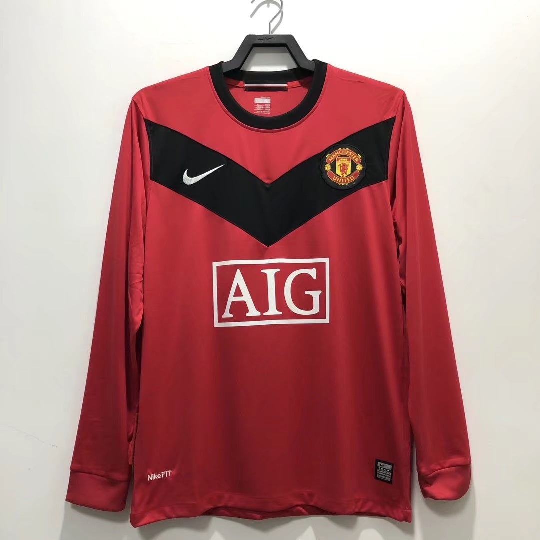 Manchester United 2010 Home Long Sleeve Retro Jersey - front view