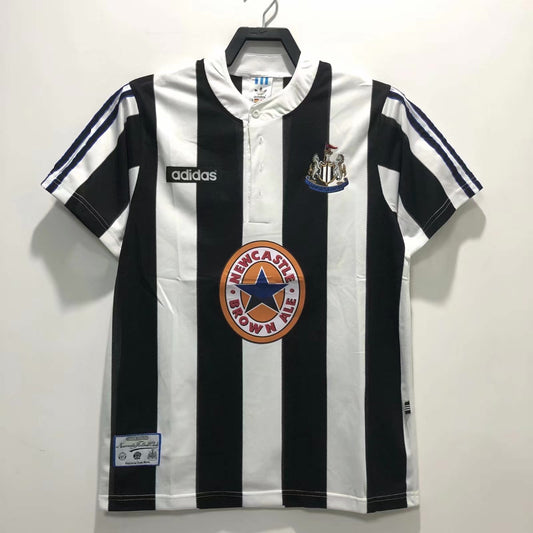 Newcastle United 1995/97 Home Retro Jersey - front view