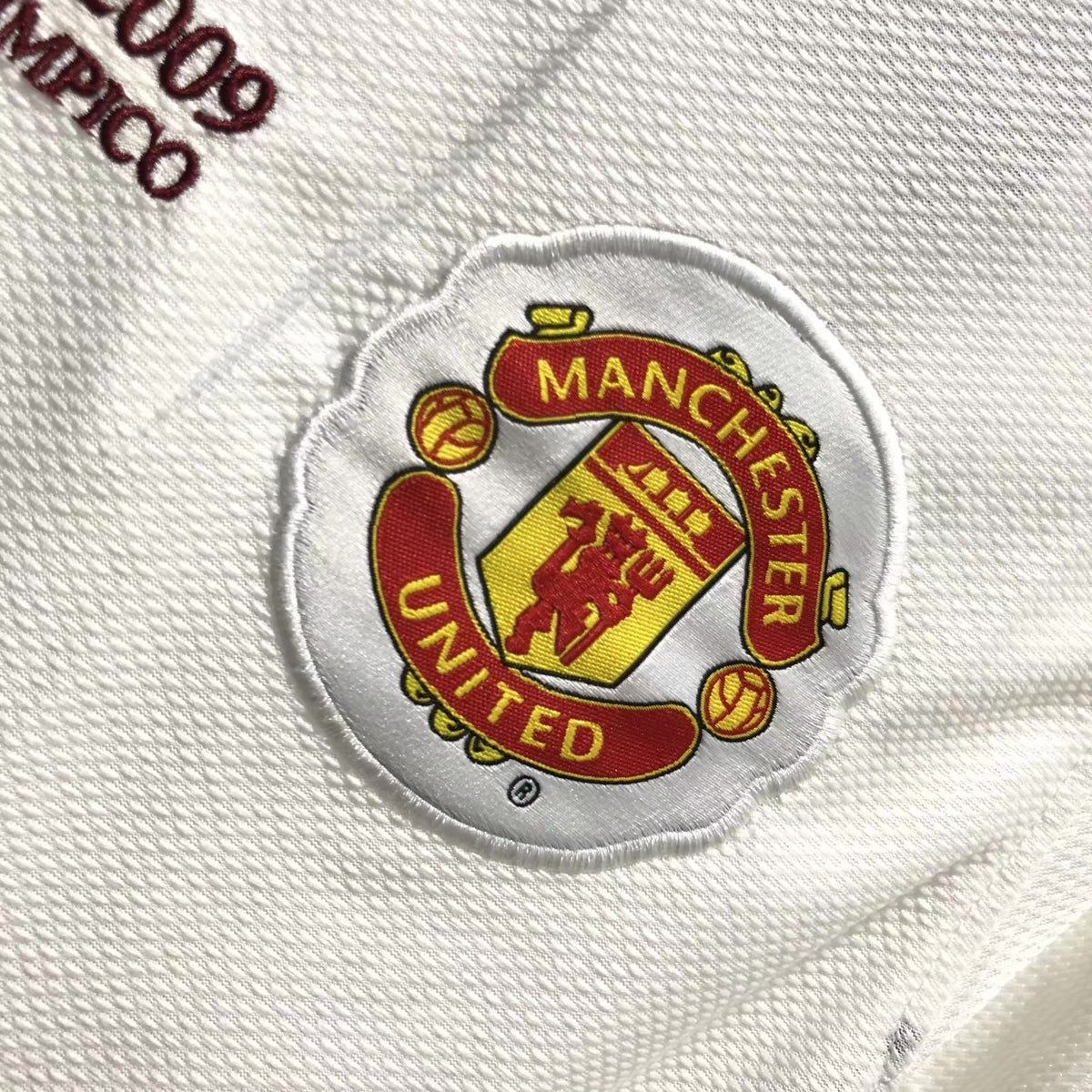Manchester United 2008/09 Away Champions League Edition Retro Jersey (97625069) - detail view