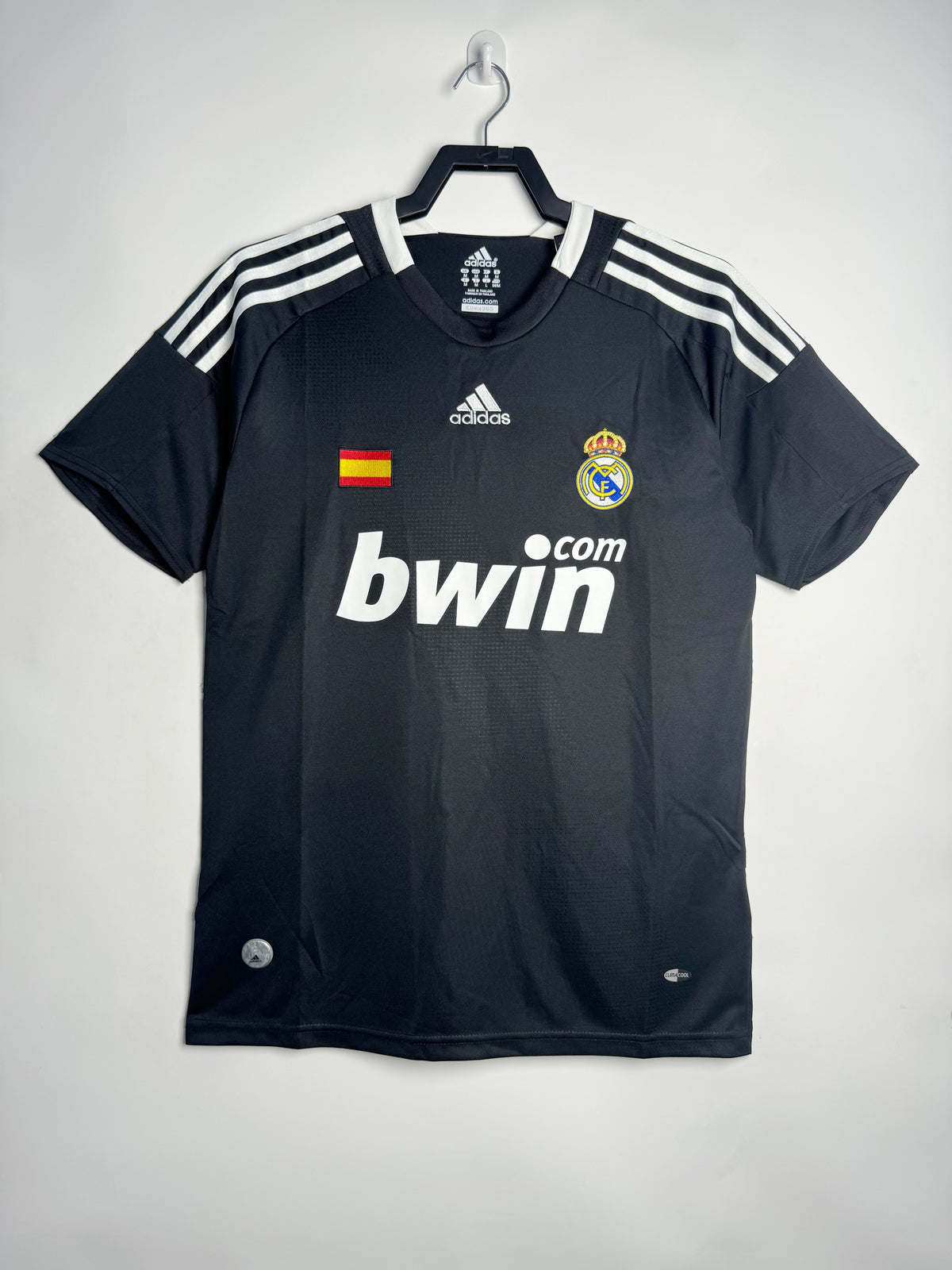 Real Madrid 2008/09 Away Retro Jersey - front view