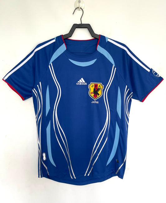 Japan 2006/07 Home Retro Jersey - front view
